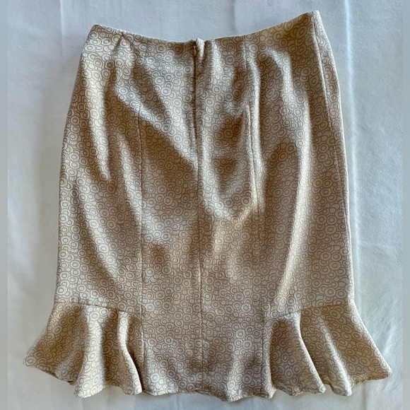 Taupe Jacquard Skirt Set Peplum Flounce Hem (14W) - Picture 14 of 17